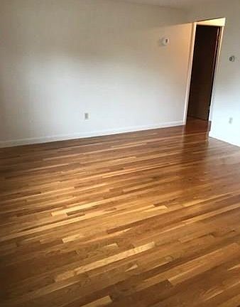 2nd image of 264 Dean St APT 12