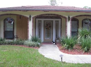 710 N Prospect St, Crescent City, FL 32112