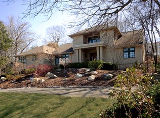 37 Nelson Pl, Tenafly, NJ 07670