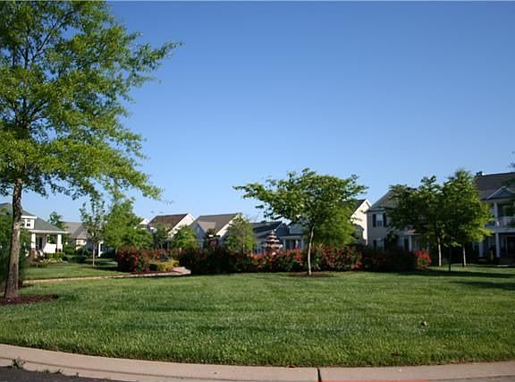 3rd image of 5939 Cottingham Dr