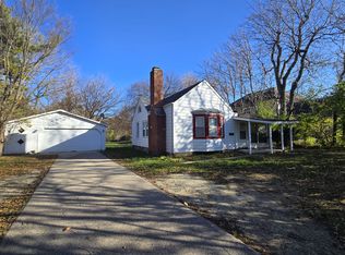 651 S Plum Grove Rd, Palatine, IL 60067