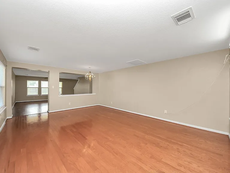 15202 Lynford Crest Dr — Photo 9
