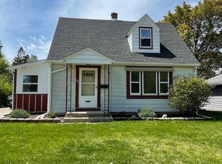 2815 S Conger Pl, West Allis, WI