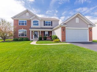 6501 Donegal Ln, McHenry, IL 60050