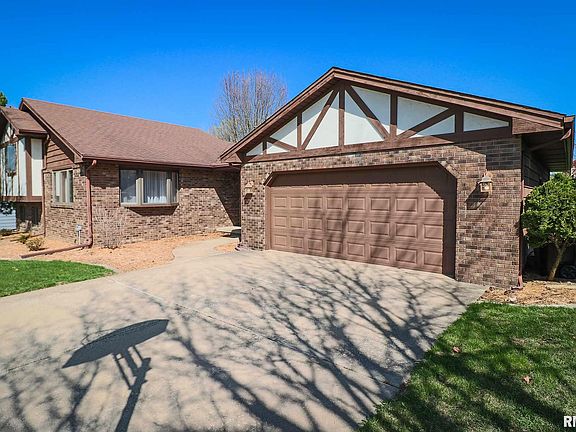 2nd image of 3611 W Tedford Dr