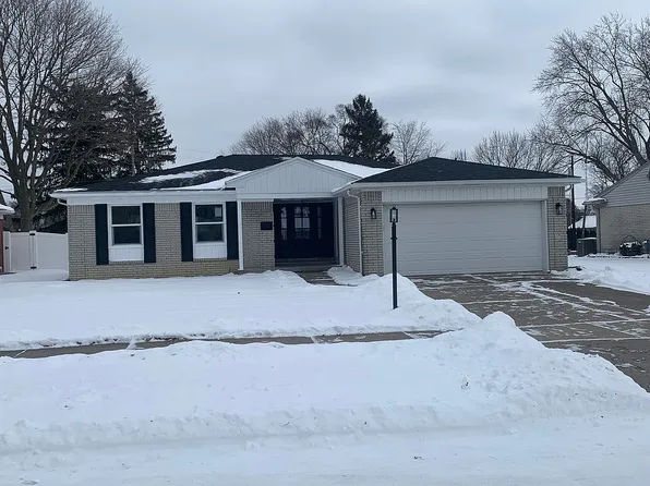 14810 Thornridge Dr, Plymouth, MI 48170