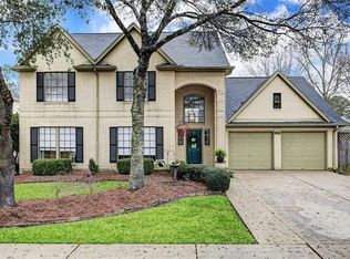 2609 S Mission Cir, Friendswood, TX 77546