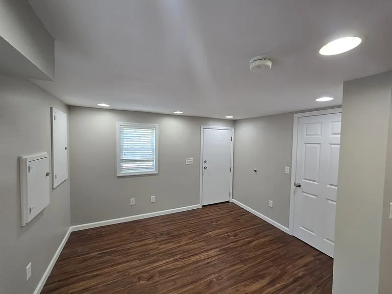 4094 University Dr #B — Photo 4