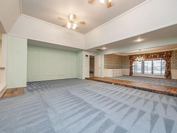 4th image of 4317 Tamarisk Dr