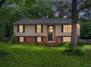 15 Hay Barn Rd, Stafford, VA 22556