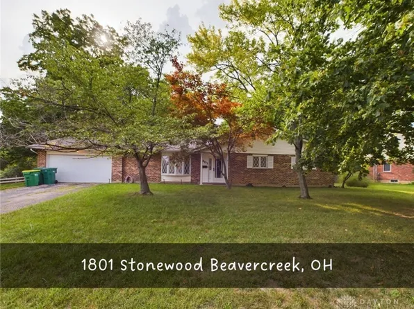 1801 Stonewood Dr, Dayton, OH 45432