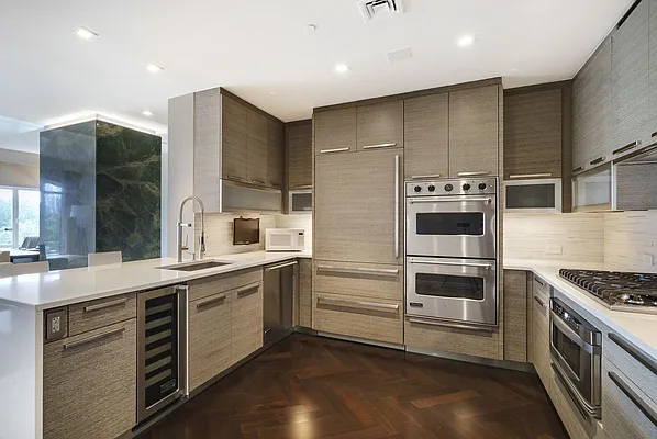 Rented by G. Laurie Cooper | media 24