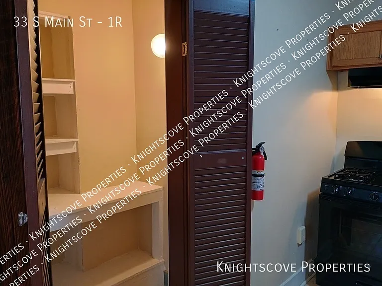 33 S Main St #1R — Photo 14