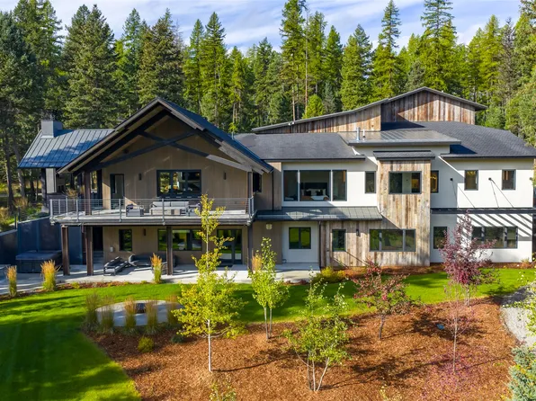 121 Whitefish Forest Loop, Whitefish, MT 59937