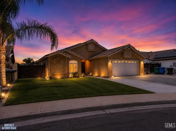 2015 Romolo St, Delano, CA 93215