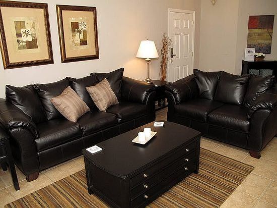 OW3C2720OD-living-area