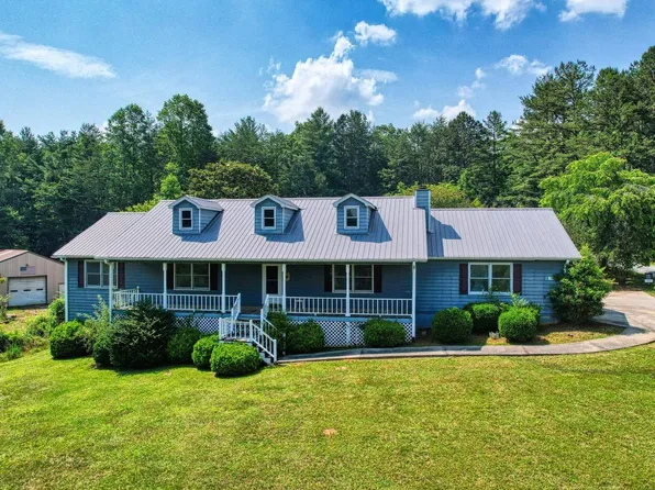 951 Elrod Rd, Morganton, GA 30560