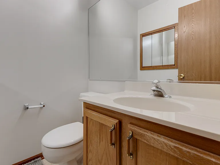 1791 Barnhill Dr — Photo 11