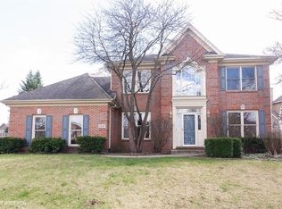 26W347 Torrey Pines Ct, Winfield, IL 60190