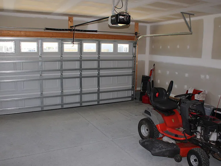 219 Grist Mill Dr — Photo 24