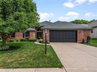 486 Christopher Dr, Centerville, OH 45458