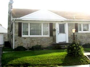 110 Westminster Ave, Hanover, PA 17331