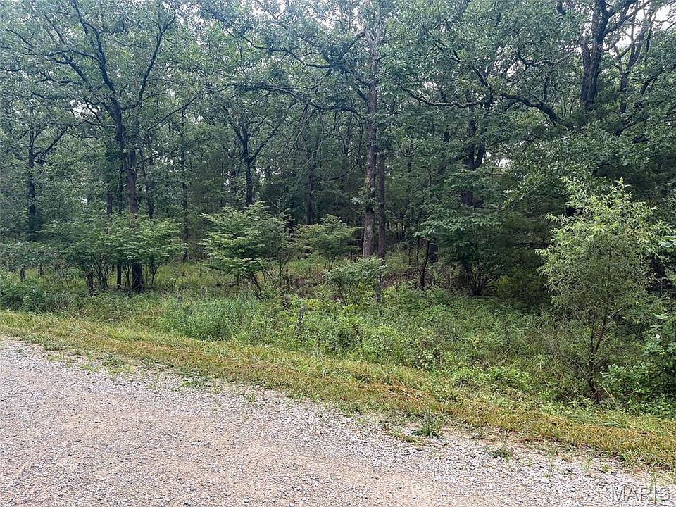 2nd image of 0 W Mont Carmel St