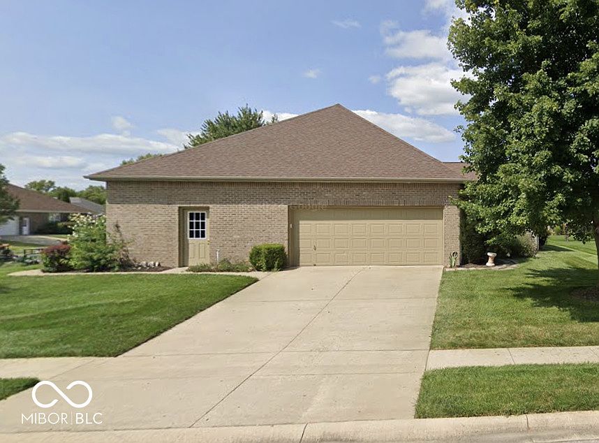 2nd image of 3975 Arrowwood Dr
