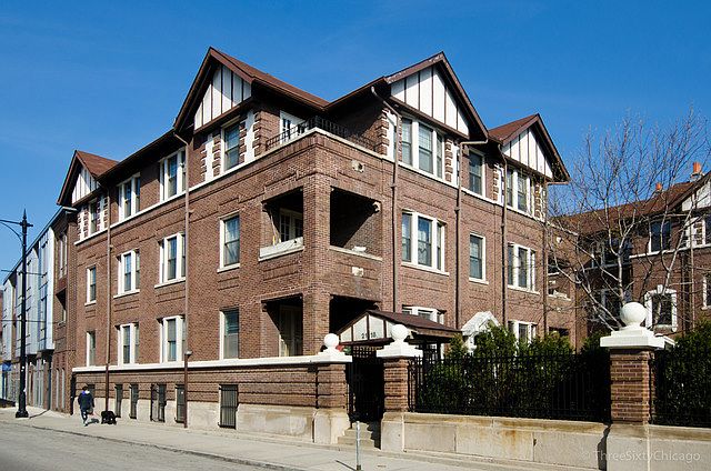 1st image of 2118 W North Ave APT 1N