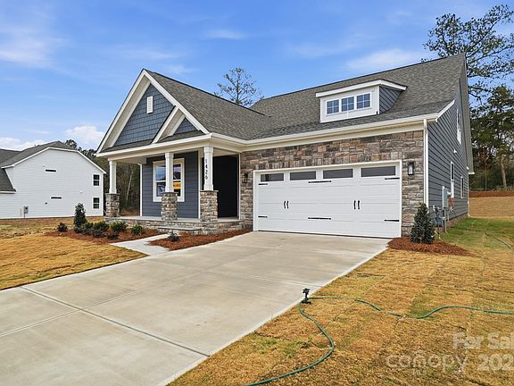 2nd image of 1426 Crooked Stick Dr
