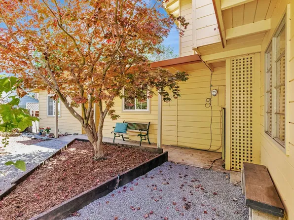 1100 Crest Drive, Santa Rosa, CA 95404