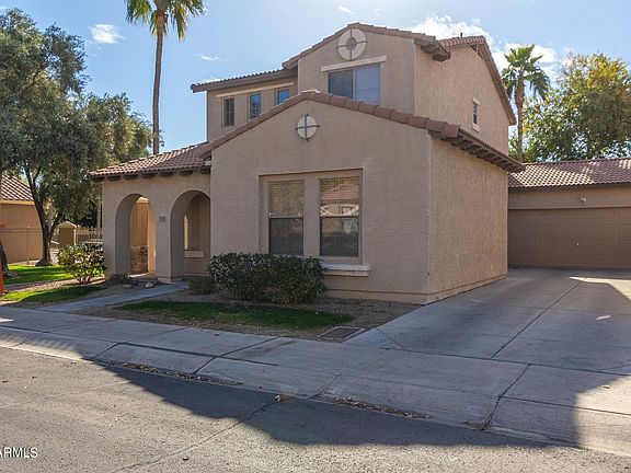 3rd image of 5203 W Paradise Dr
