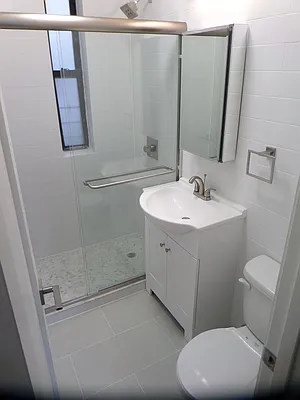 Rented by Vassiliou Group | media 30