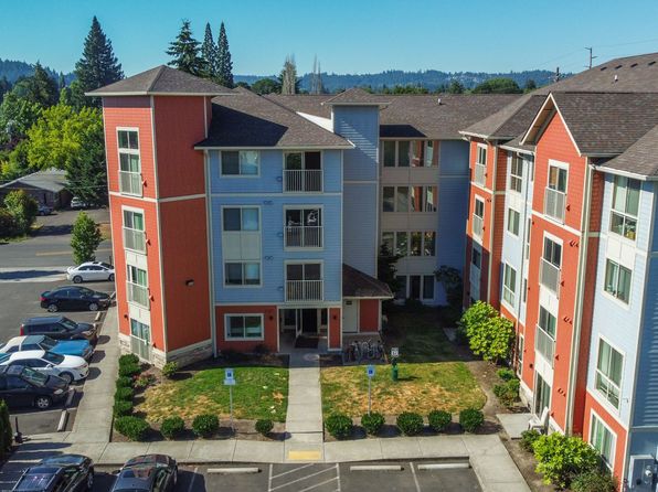 16919 SW Blanton St #401