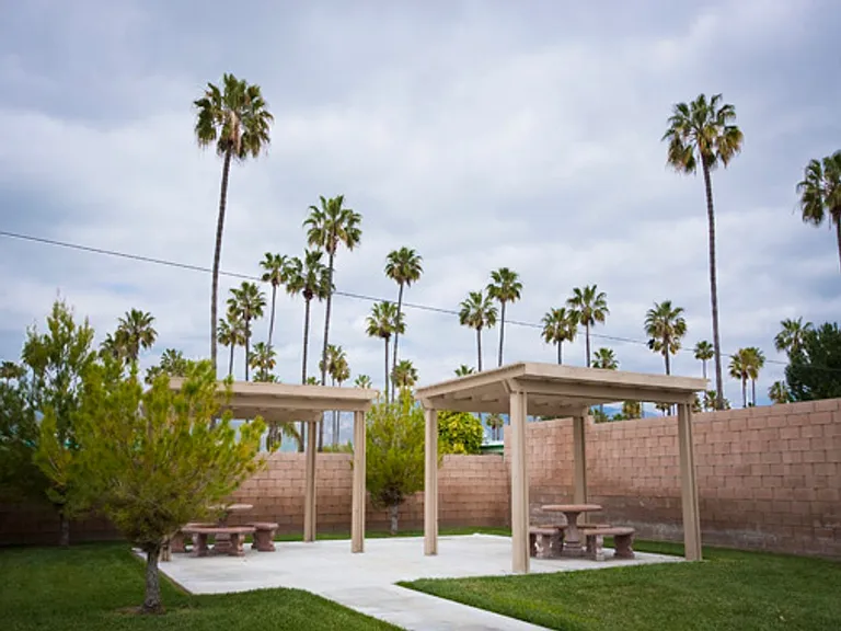 Santa Fe Palms — Photo 53