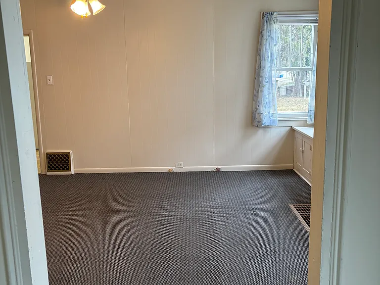Hastings St — Photo 13