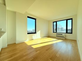409 Eastern Pkwy