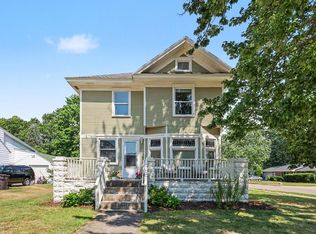 279 Wall St, Zeeland, MI 49464