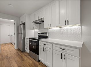 4418 Rosedale St NW APT 10, Gig Harbor, WA 98335