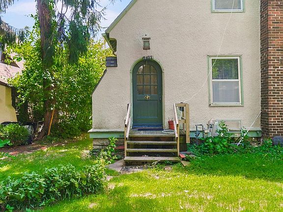 2nd image of 2411 Nebraska Ct