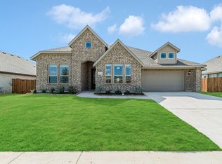 212 Claywood Dr, Glenn Heights, TX 75154
