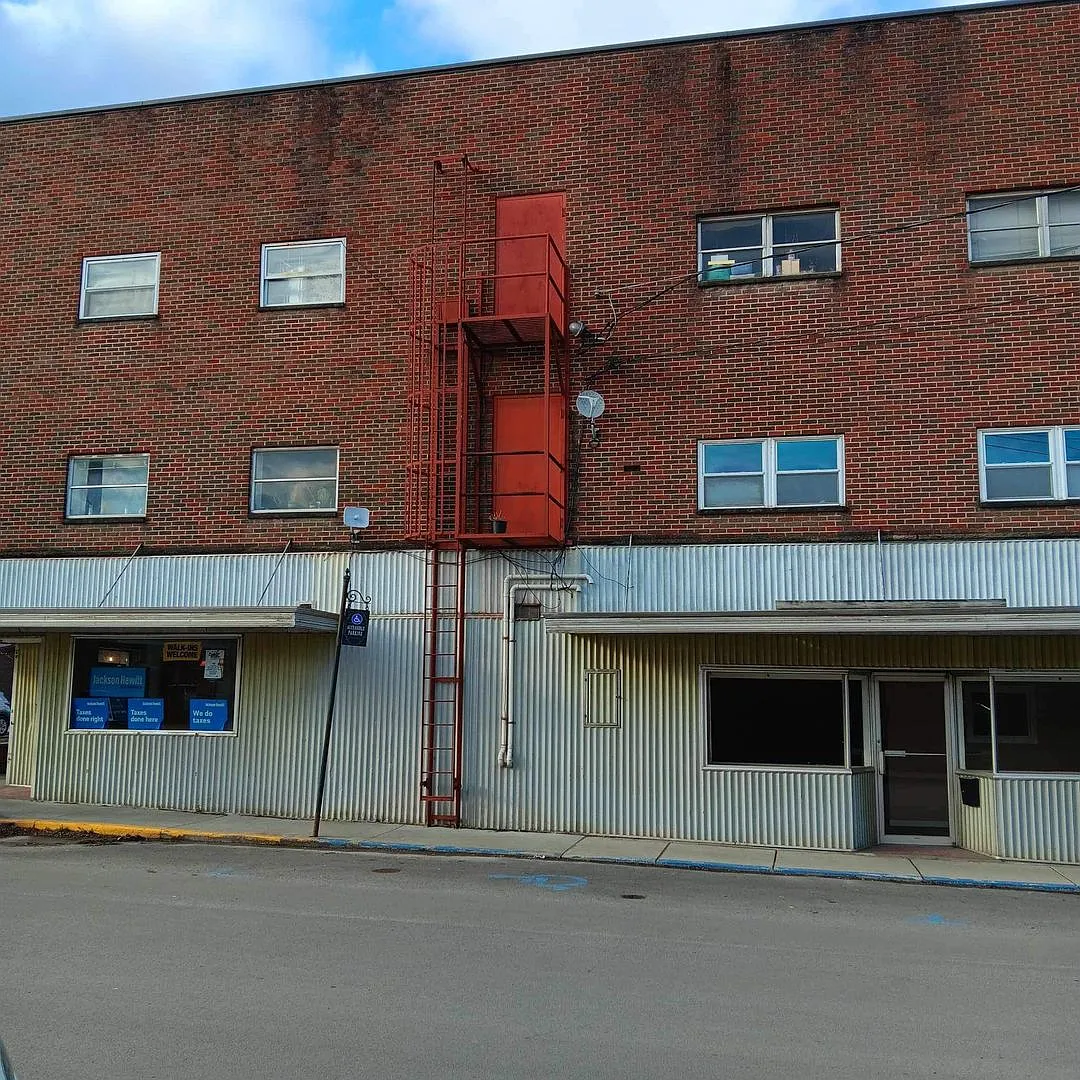 6354 - 34 E Main St. (Buckhannon) — Photo 2