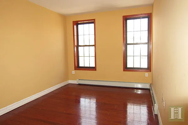 Rented by Halstead Real Estate | media 38