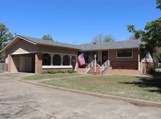 110 N C Ave, Cleveland, OK 74020