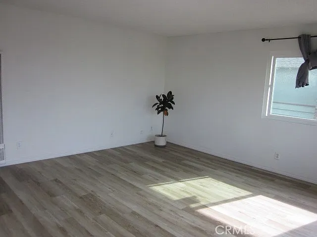 8416 Mission Dr #1/2 — Photo 5