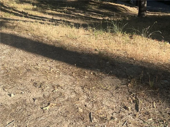 0 Arrowbear Dr Lot 32, Running Springs, CA 92382