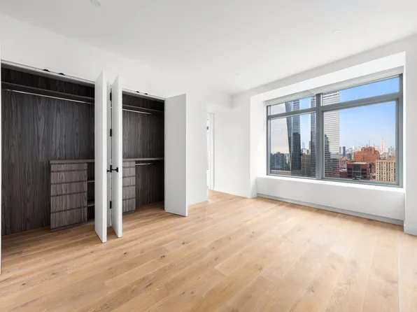 123 Washington Street image 7 of 8