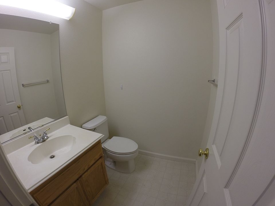 Downstairs half bath