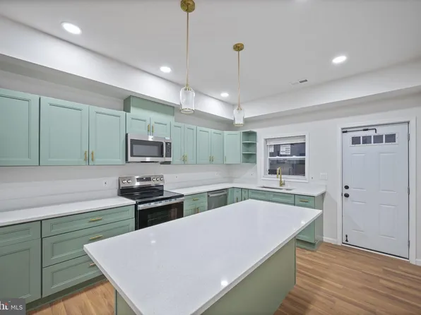 805 N Collington Ave, Baltimore, MD 21205