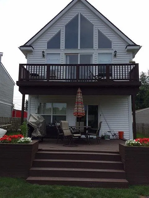 3 bed, 2.5 bath, 1698 sqft, $2,500 — Photo 2
